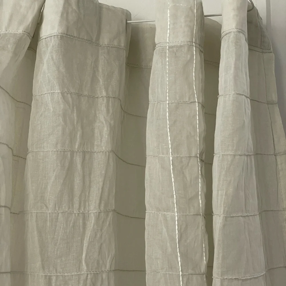 WEST ELM COTTON VOILE CRINKLE SHOWER CURTAIN 75x77